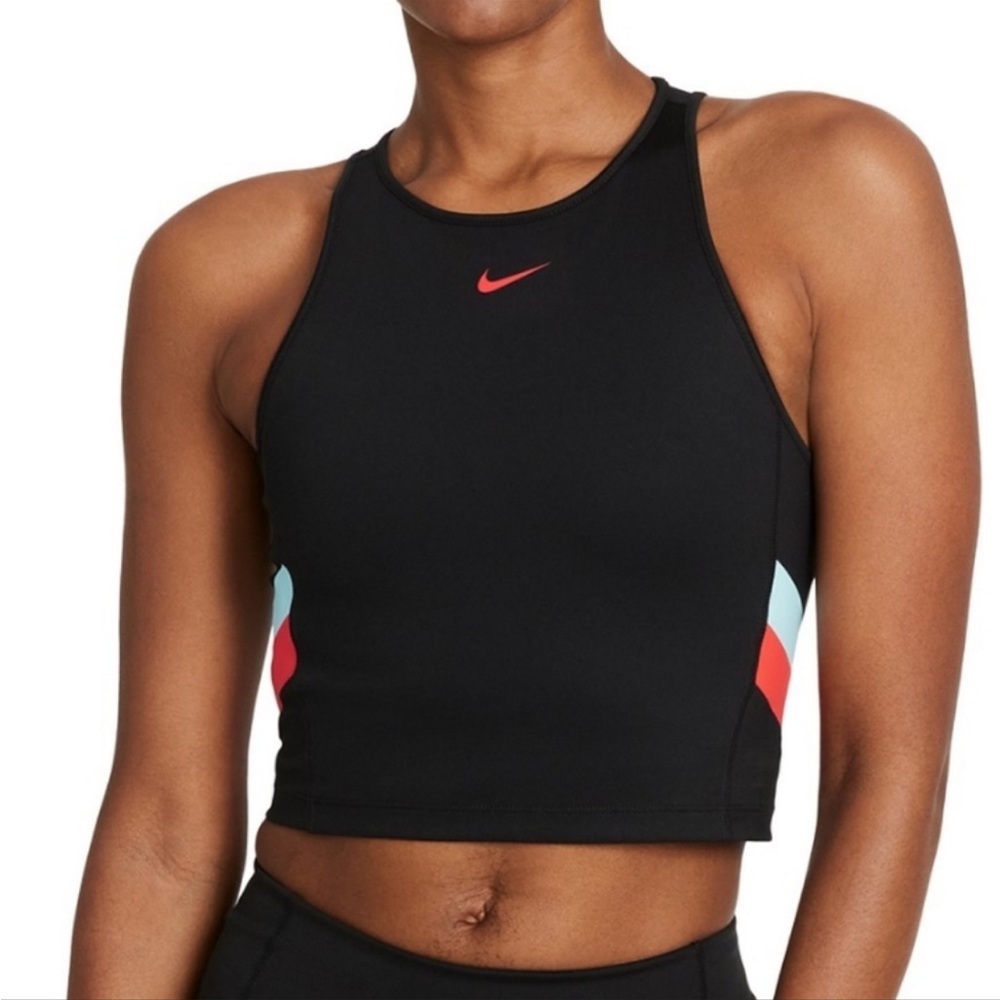 Nike Colorblock Stripe Trim Crop Tank Top, Black & Chile Red, Plus Size 3X, NWT